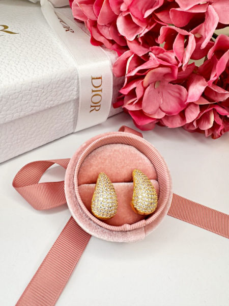 Kolczyki-złote łezki z diamencikami