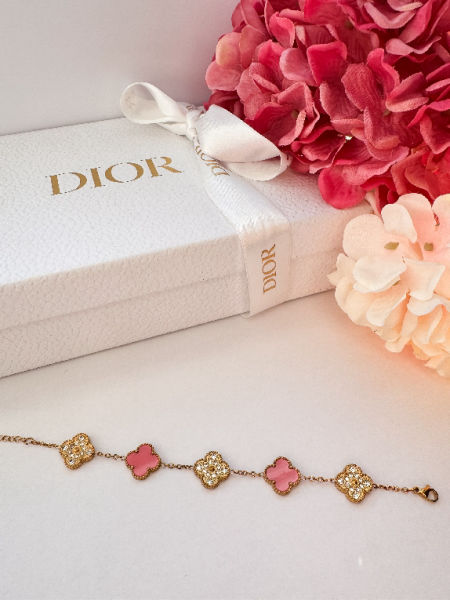 Różowa,dwustronna bransoletka z koniczynkami